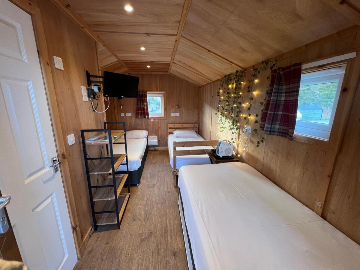 Isle Of Skye Camping Pods Екстериор снимка