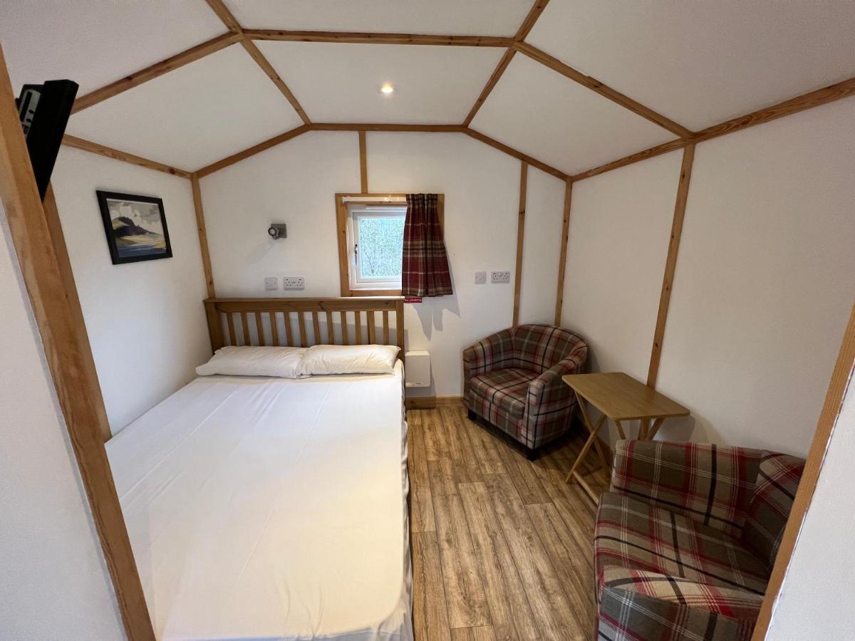 Isle Of Skye Camping Pods Екстериор снимка