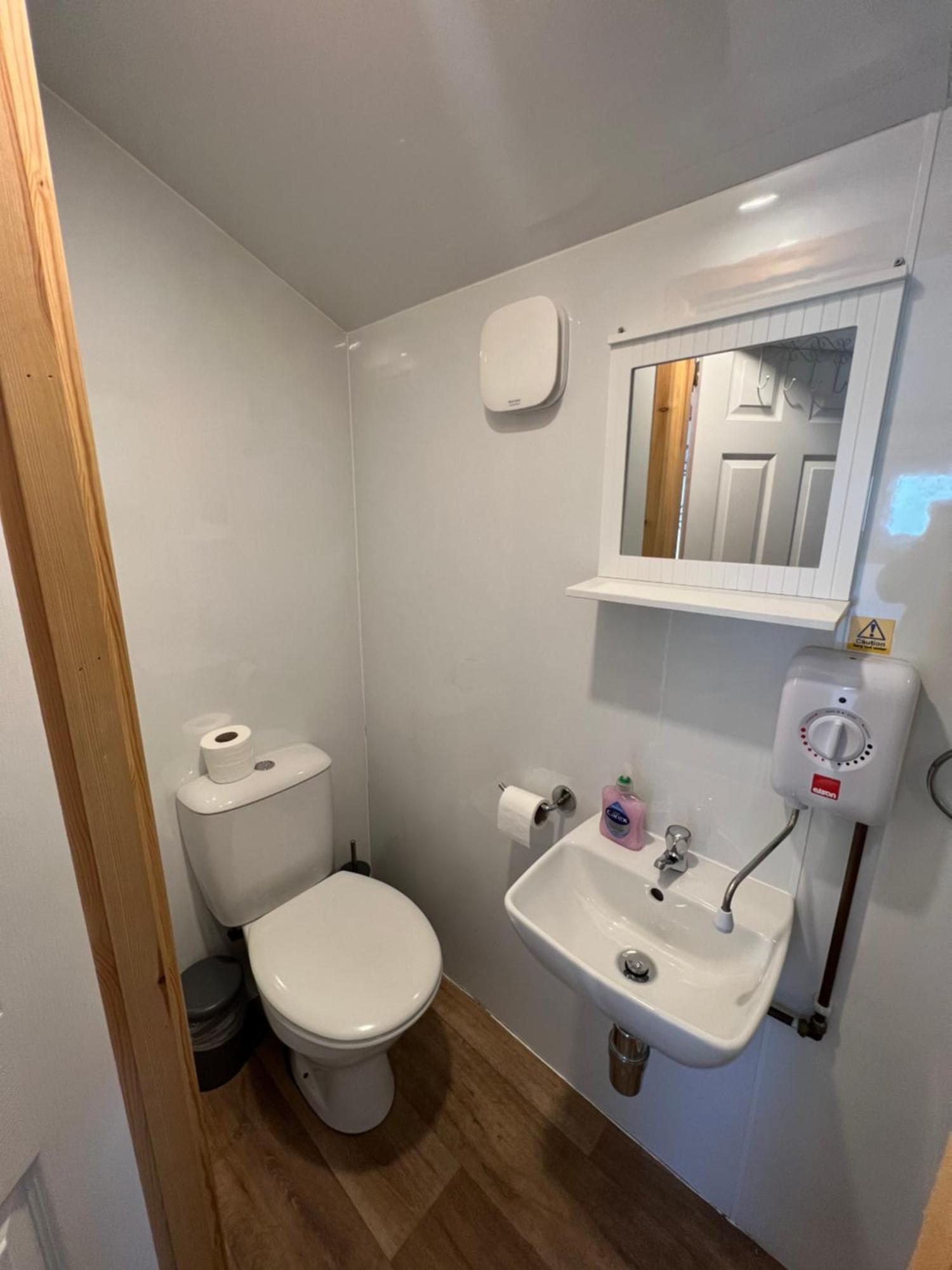 Isle Of Skye Camping Pods Екстериор снимка